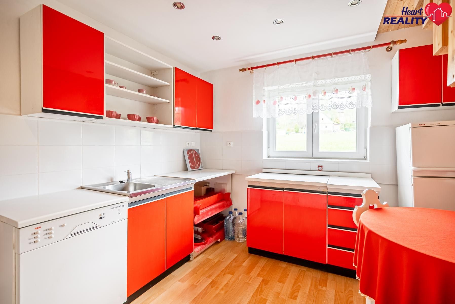 Chaty, Zálužné, Vítkov, 58 m²