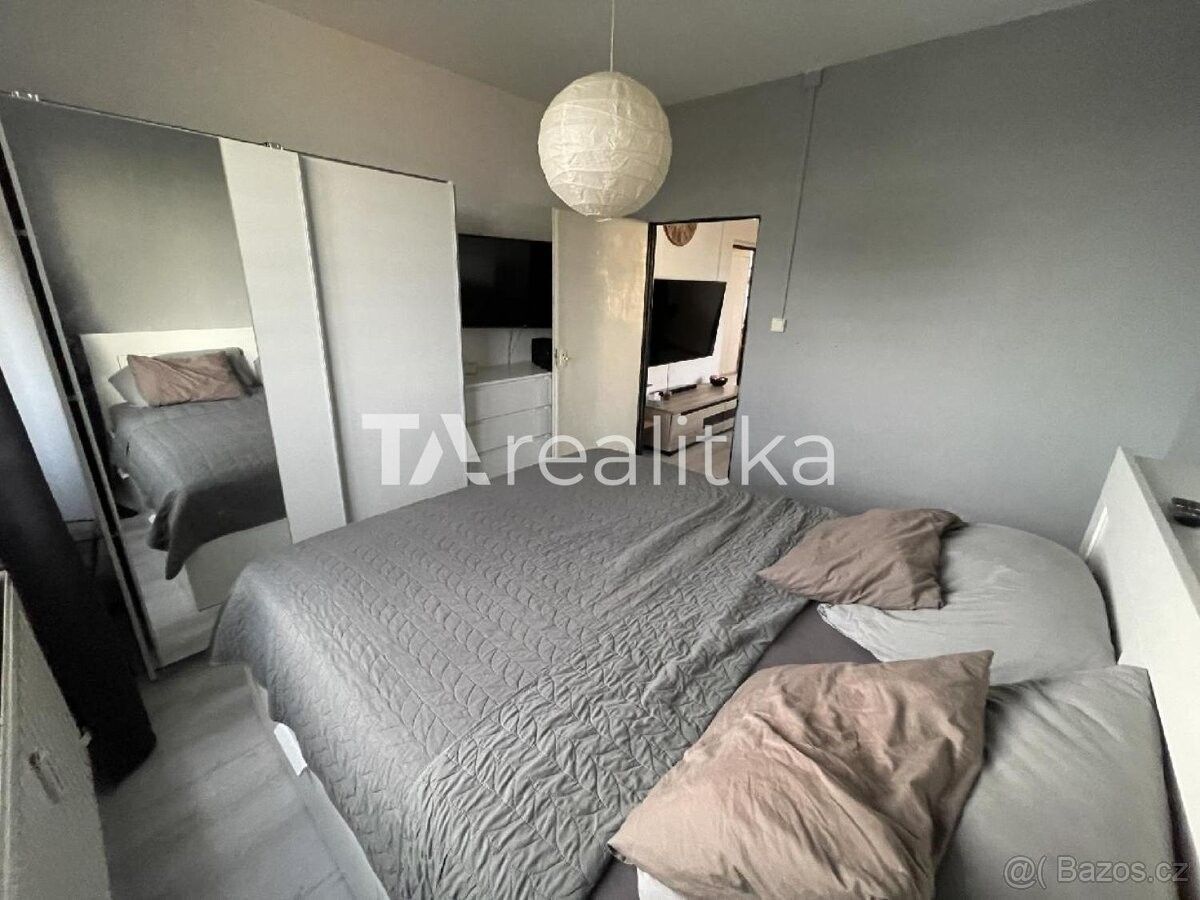 Prodej byt - Orlová, 735 14