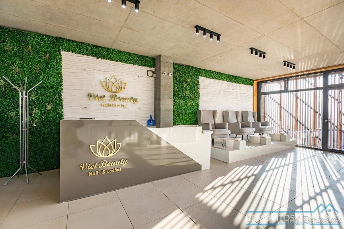 Pronájem obchodní prostory - Znojmo, 669 02