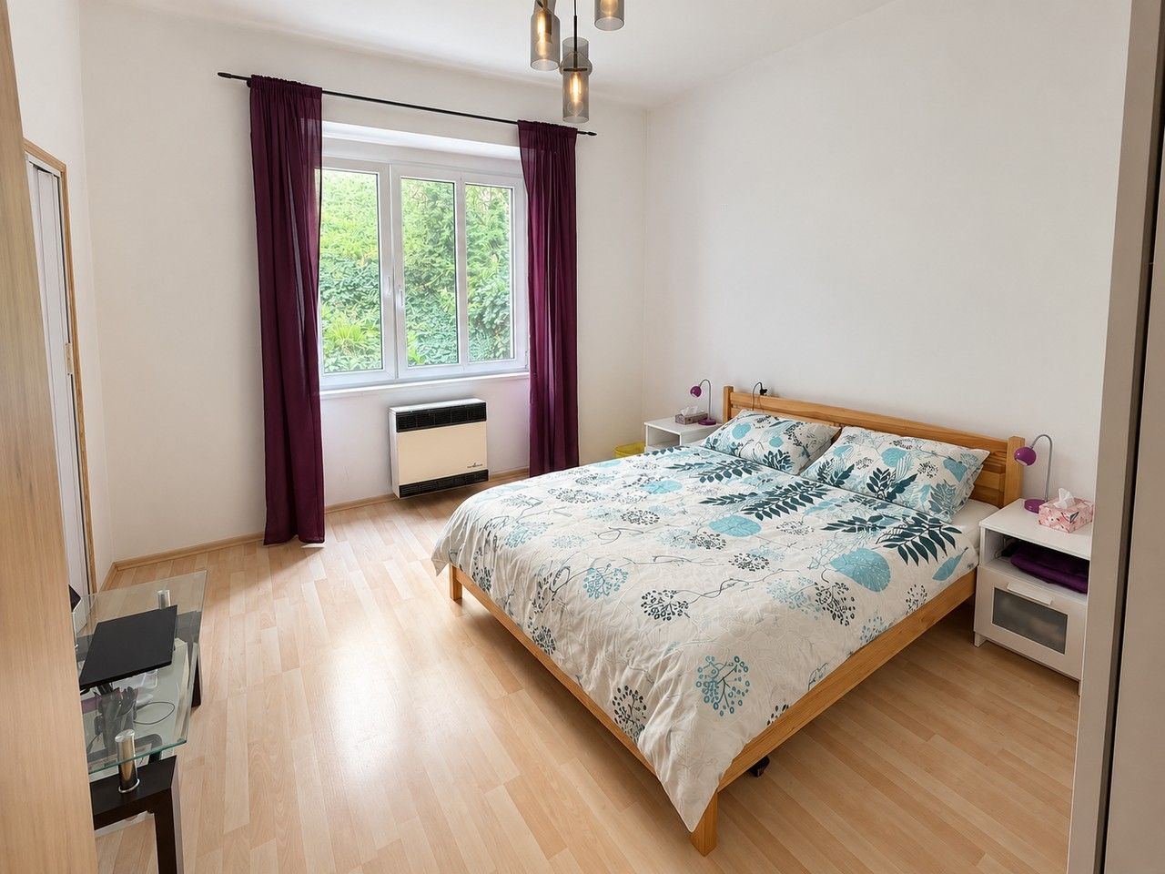 Byt 2+kk · 56 m² · Plzeňská, Praha - 3