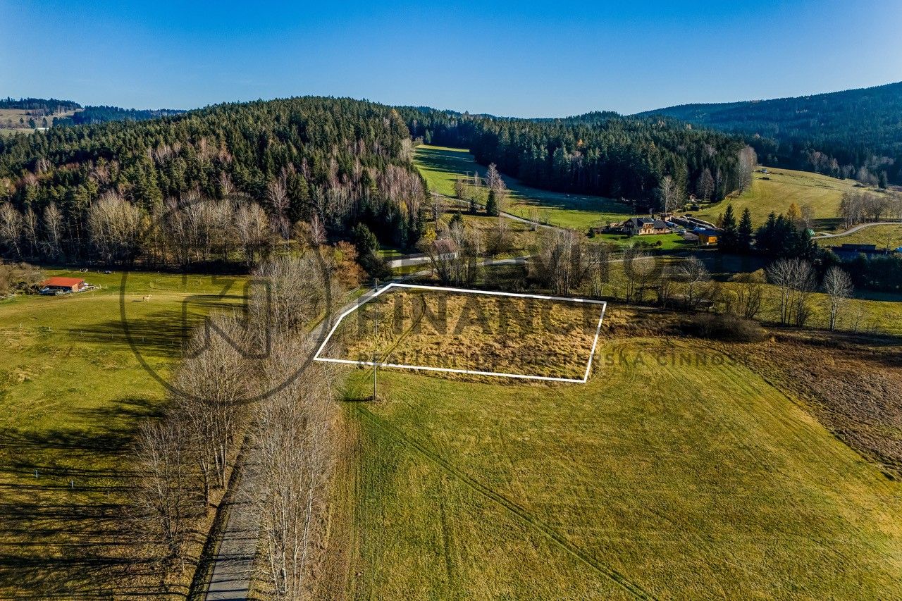 Komerční pozemek · 2 056 m² · Frymburk - 3