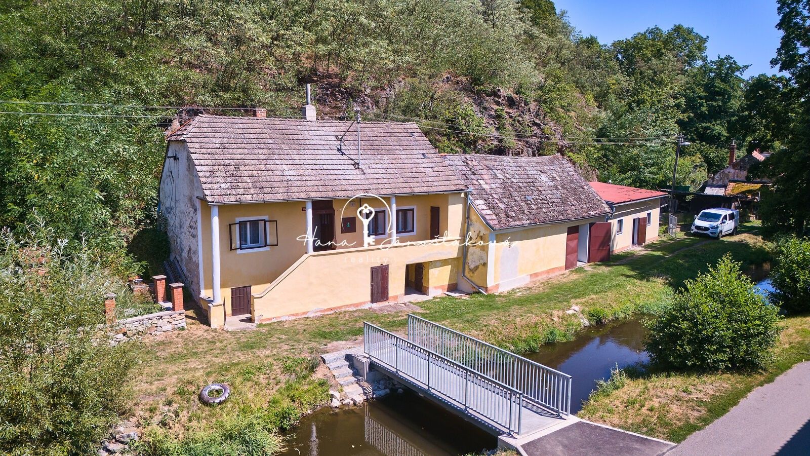 Rodinné domy, Podskalí, Štěkeň, 83 m²