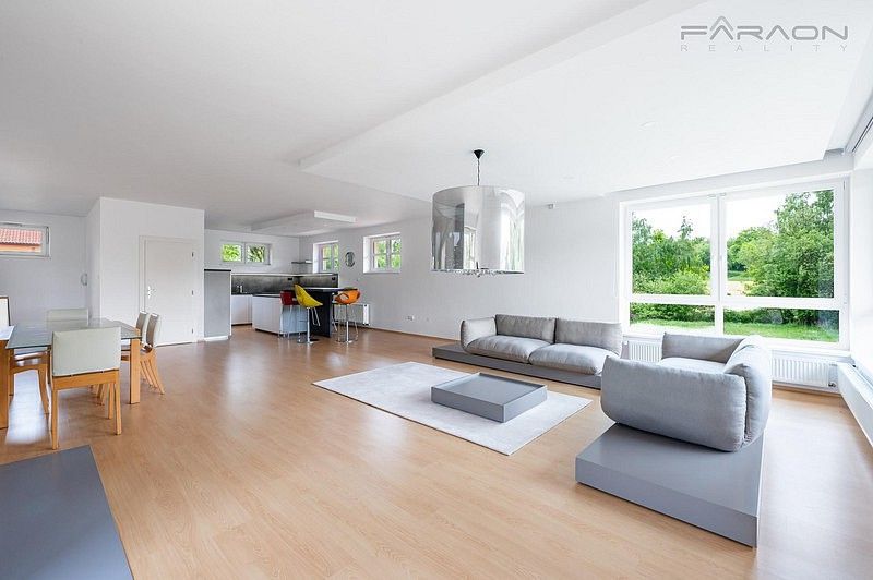 Rodinný dům · 270 m² · Čakov, okres Benešov, Středočeský kraj - 4