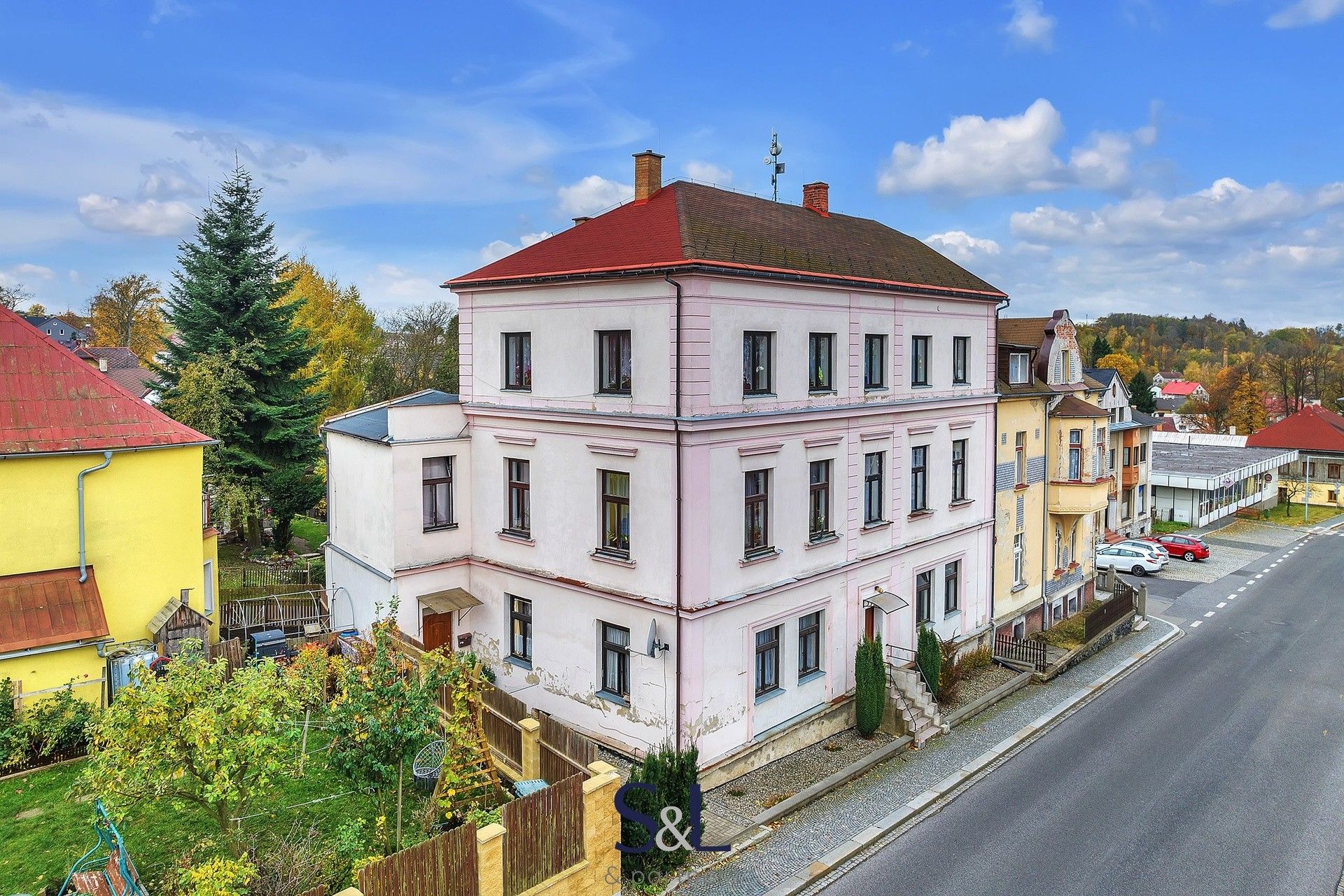 Prodej dům - Zborovská, Kamenický Šenov, 246 m²