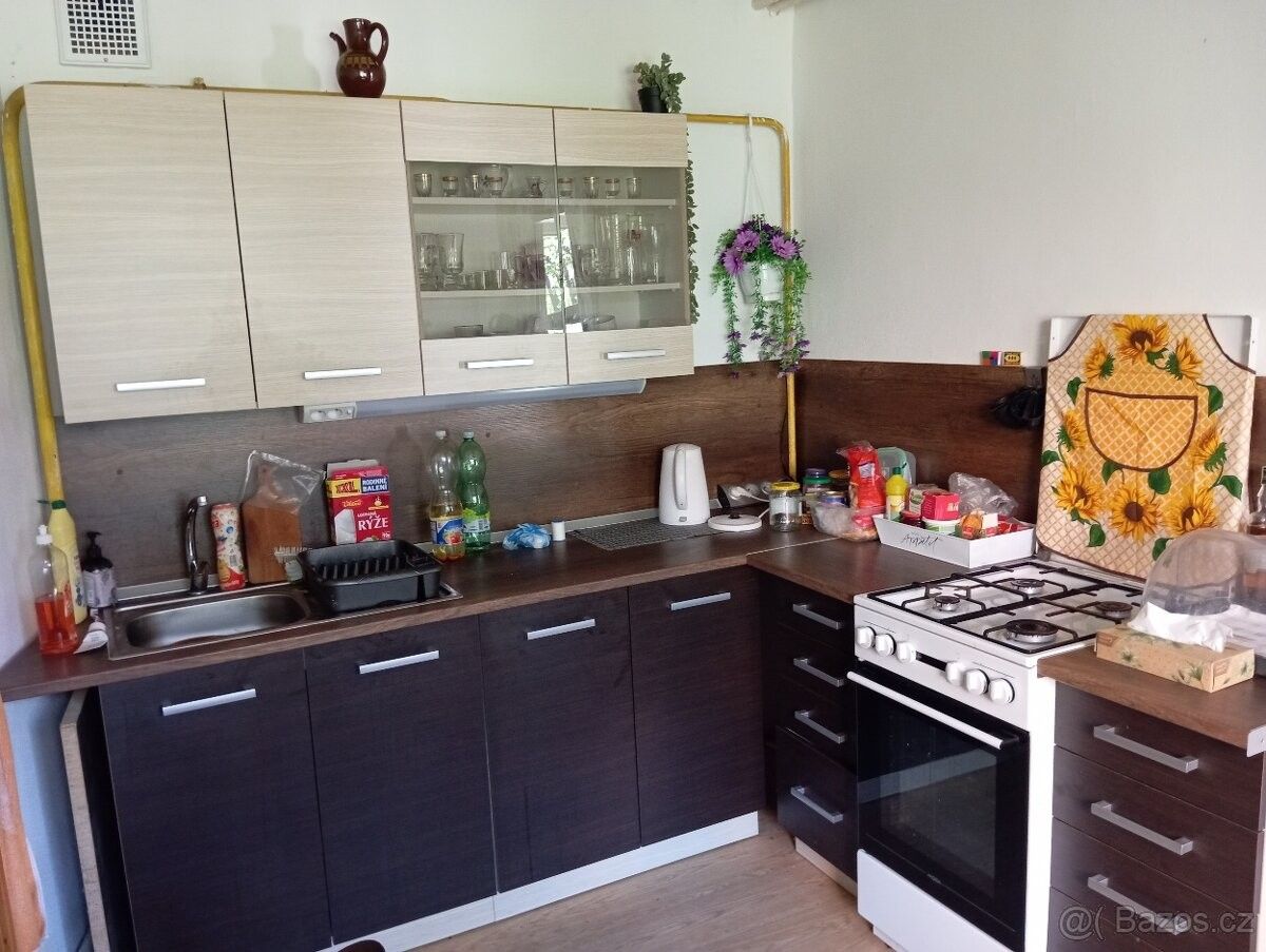 Prodej rodinný dům - Nezdenice, 687 32