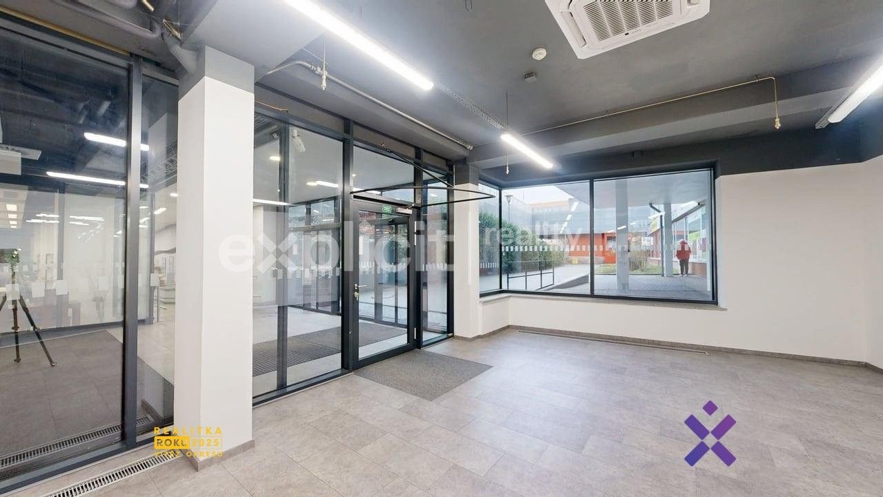 Obchodní prostory, Kvítková, Zlín, 113 m²