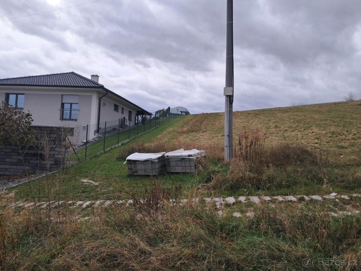 Prodej pozemek pro bydlení - Nesovice, 683 33