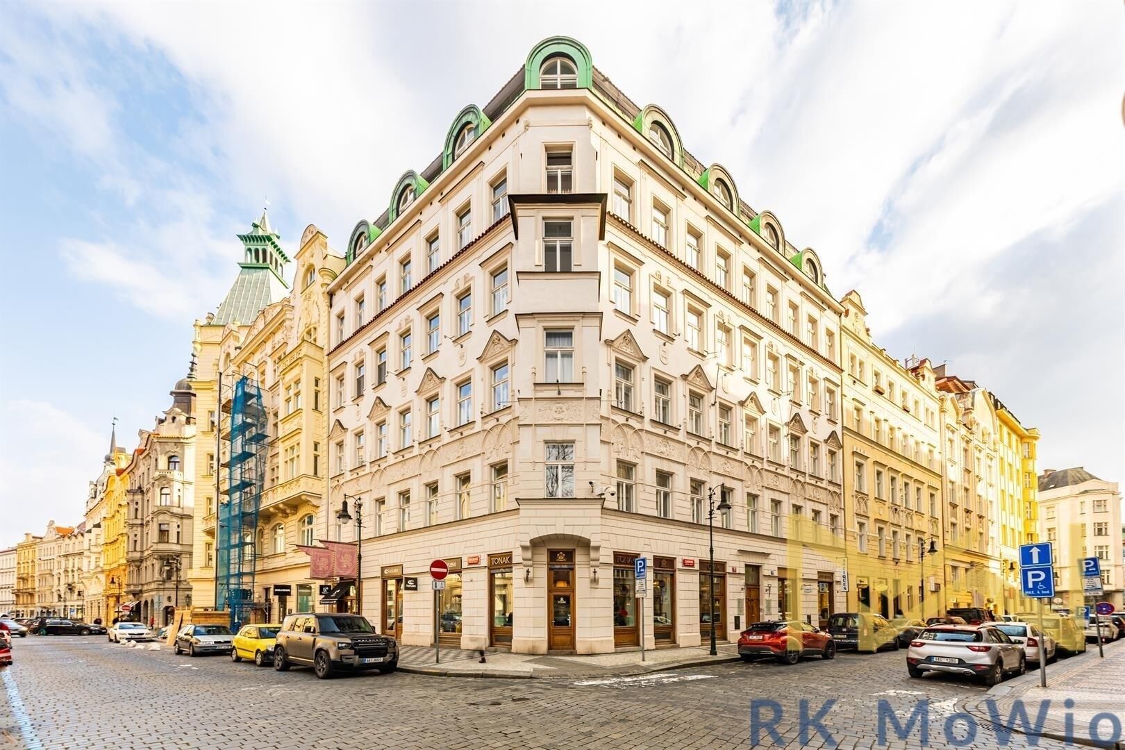 Pronájem byt 4+1 - Žatecká, Praha, 195 m² - 5