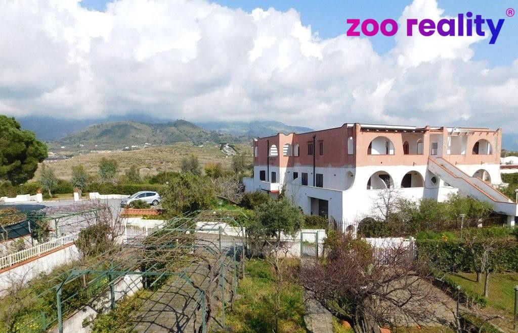 Prodej byt - 987 66, Zahraničí