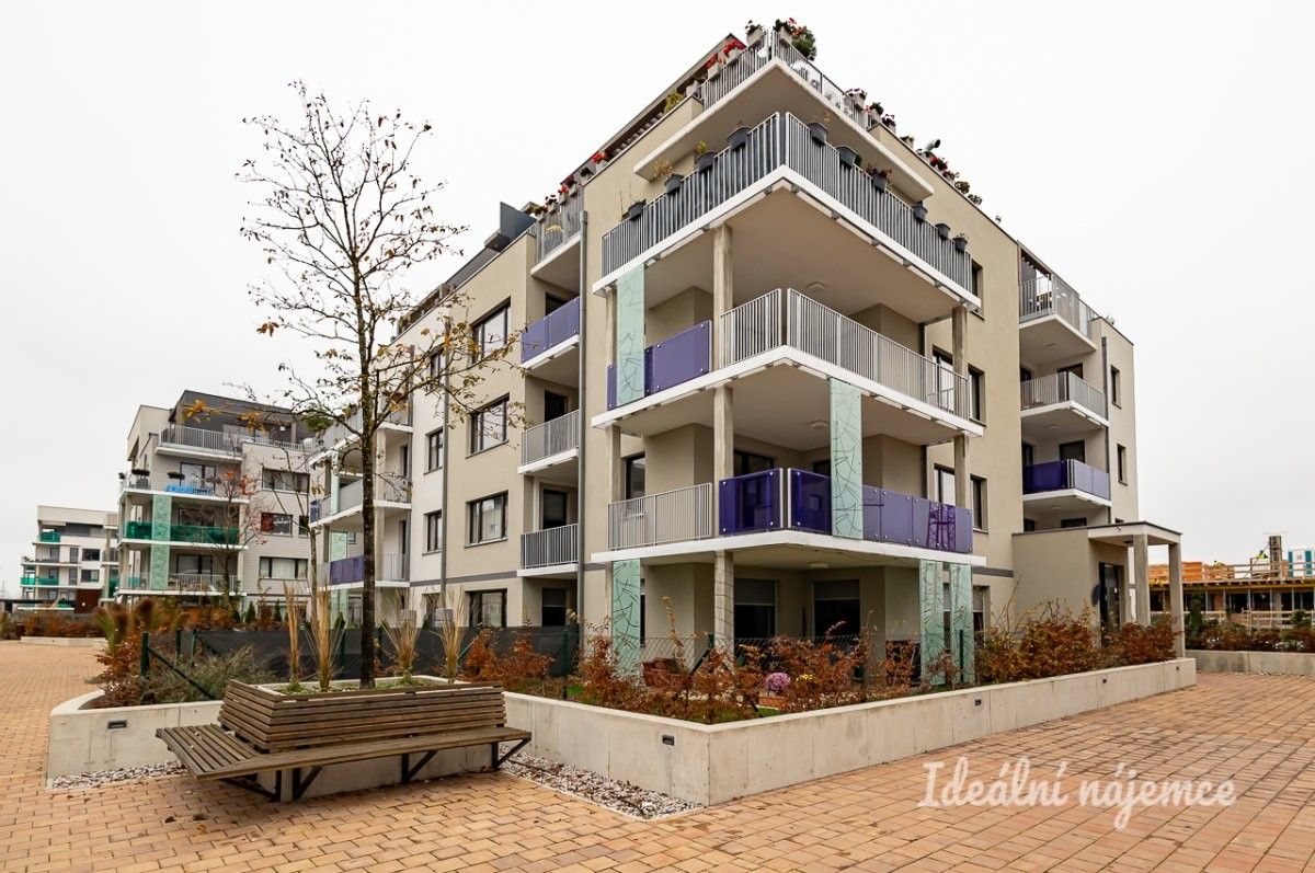 3+kk, Dolní Chabry, Praha, 83 m² - 1