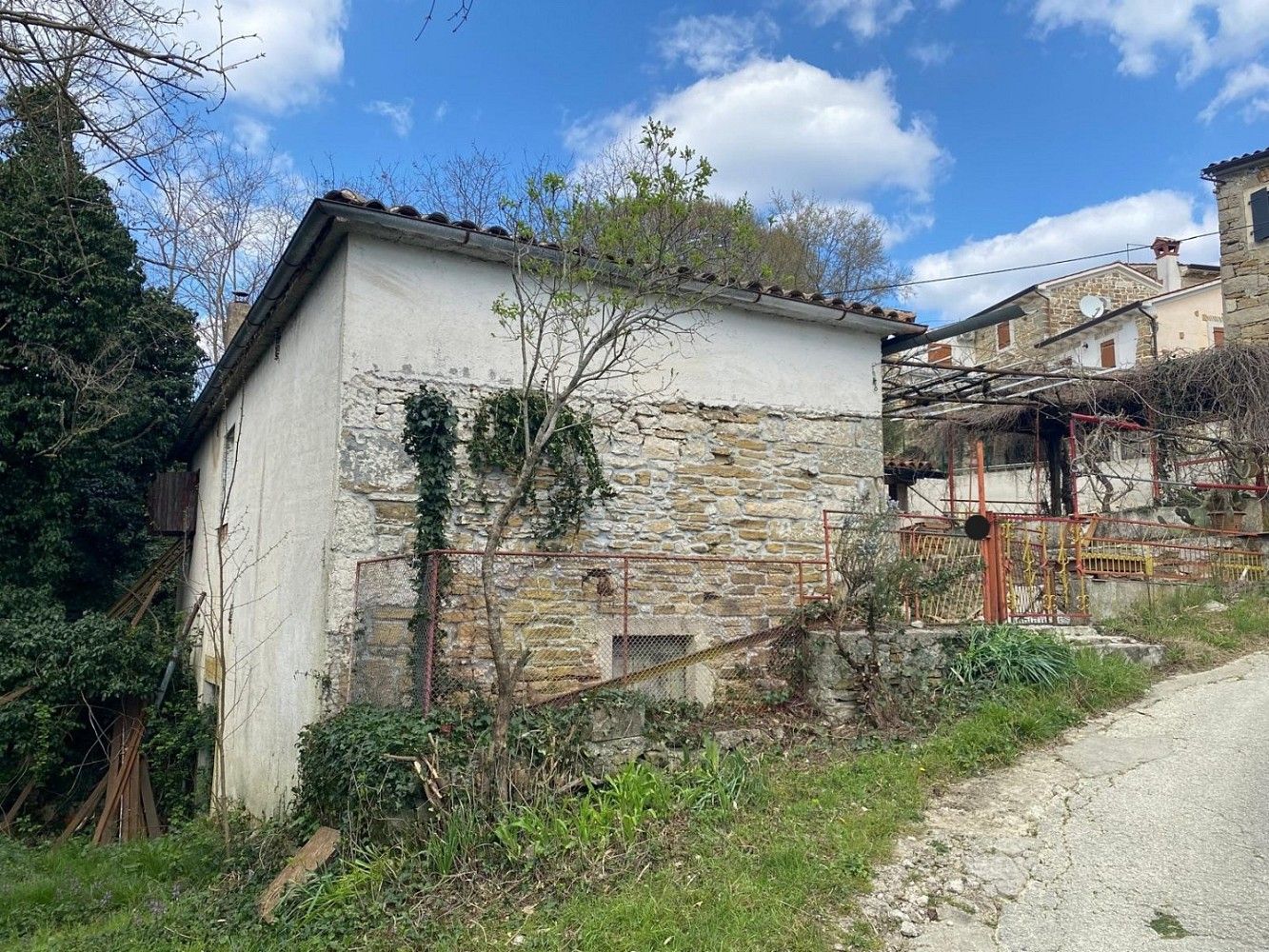 Prodej rodinný dům - Pićan, HR, 75 m² - 2