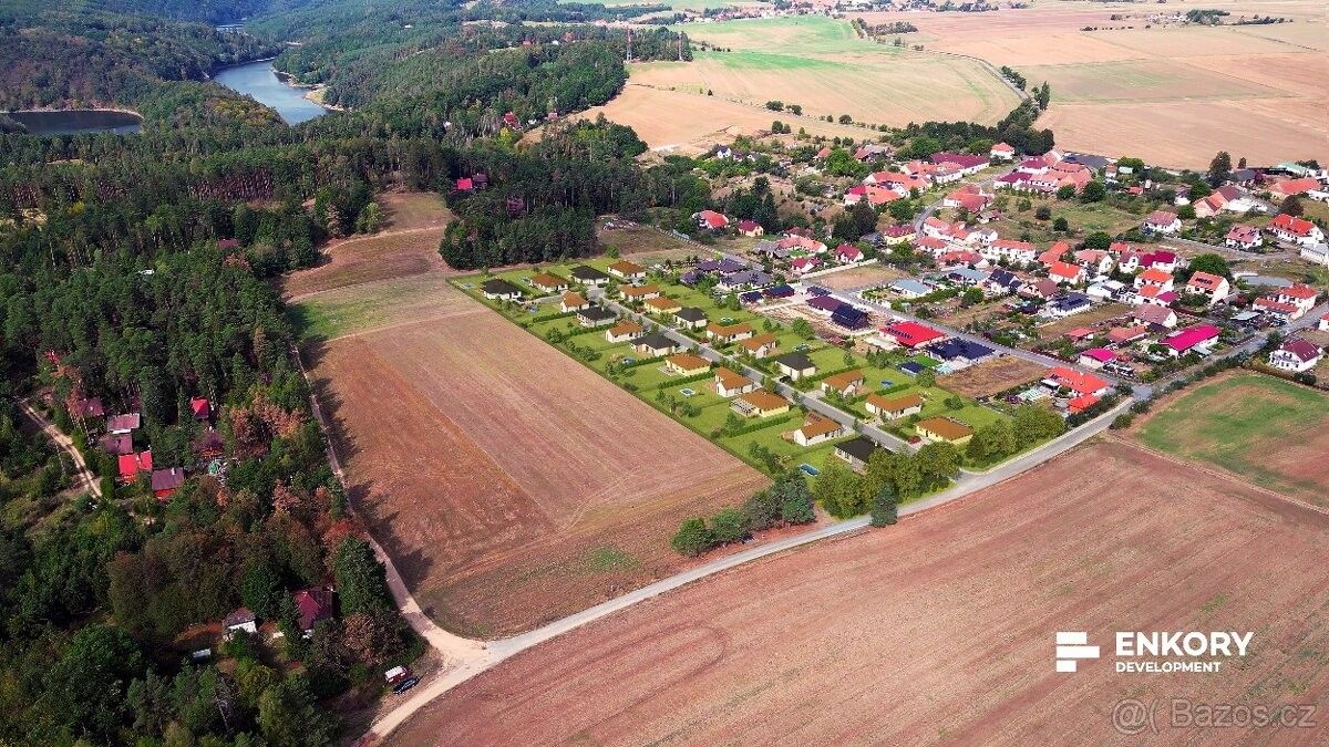 Pozemky pro bydlení, Koněšín, 675 02