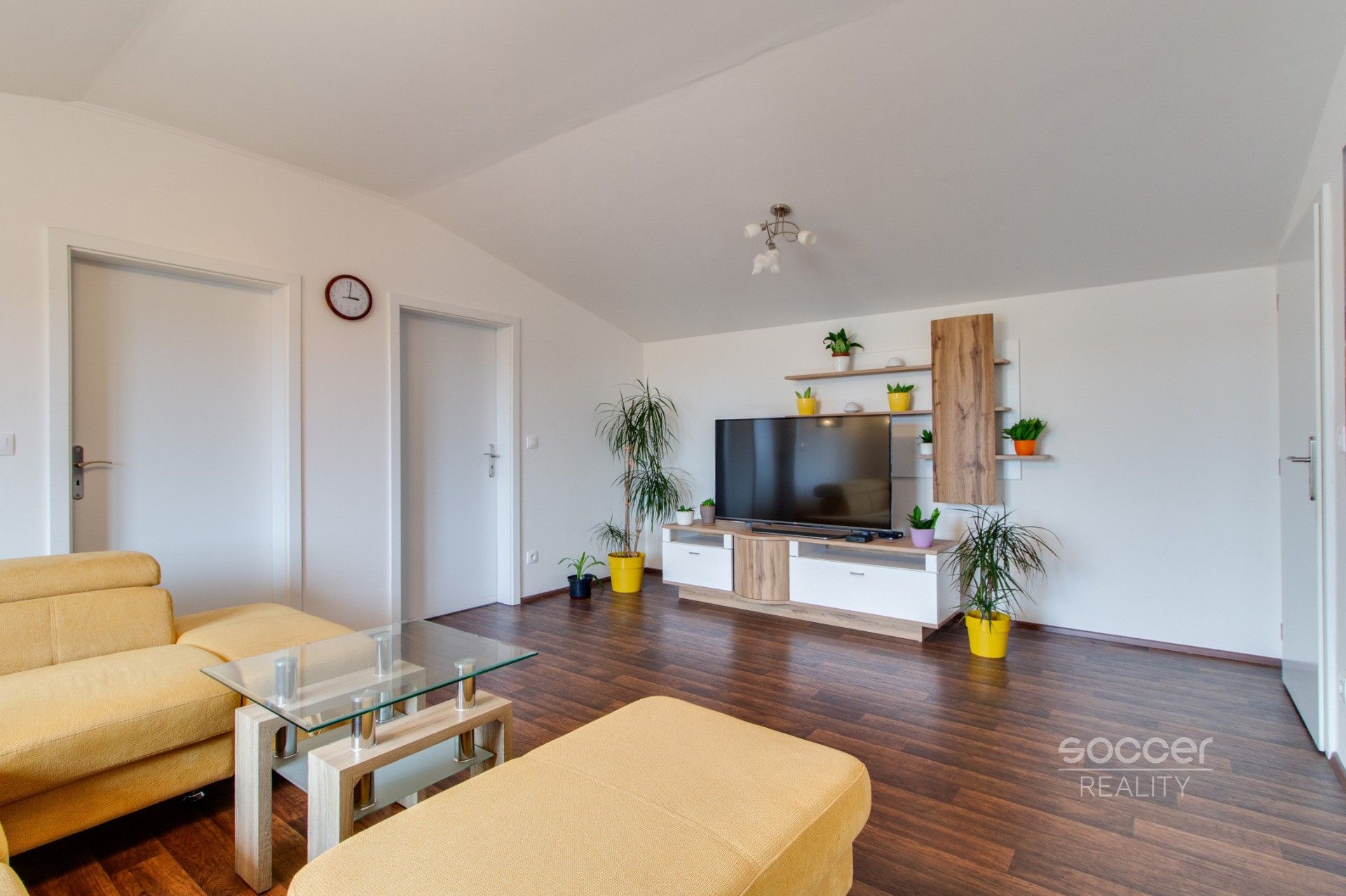 Pronájem byt 3+1 - Sadová, Nupaky, 72 m²