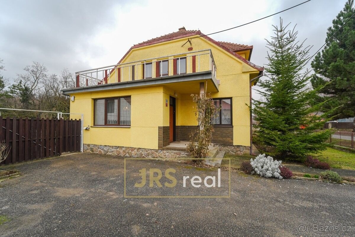 Prodej rodinný dům - Klobouky u Brna, 691 72