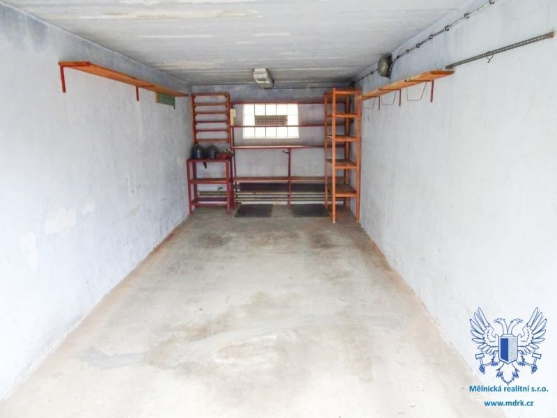 Garáže, Mělník, 276 01