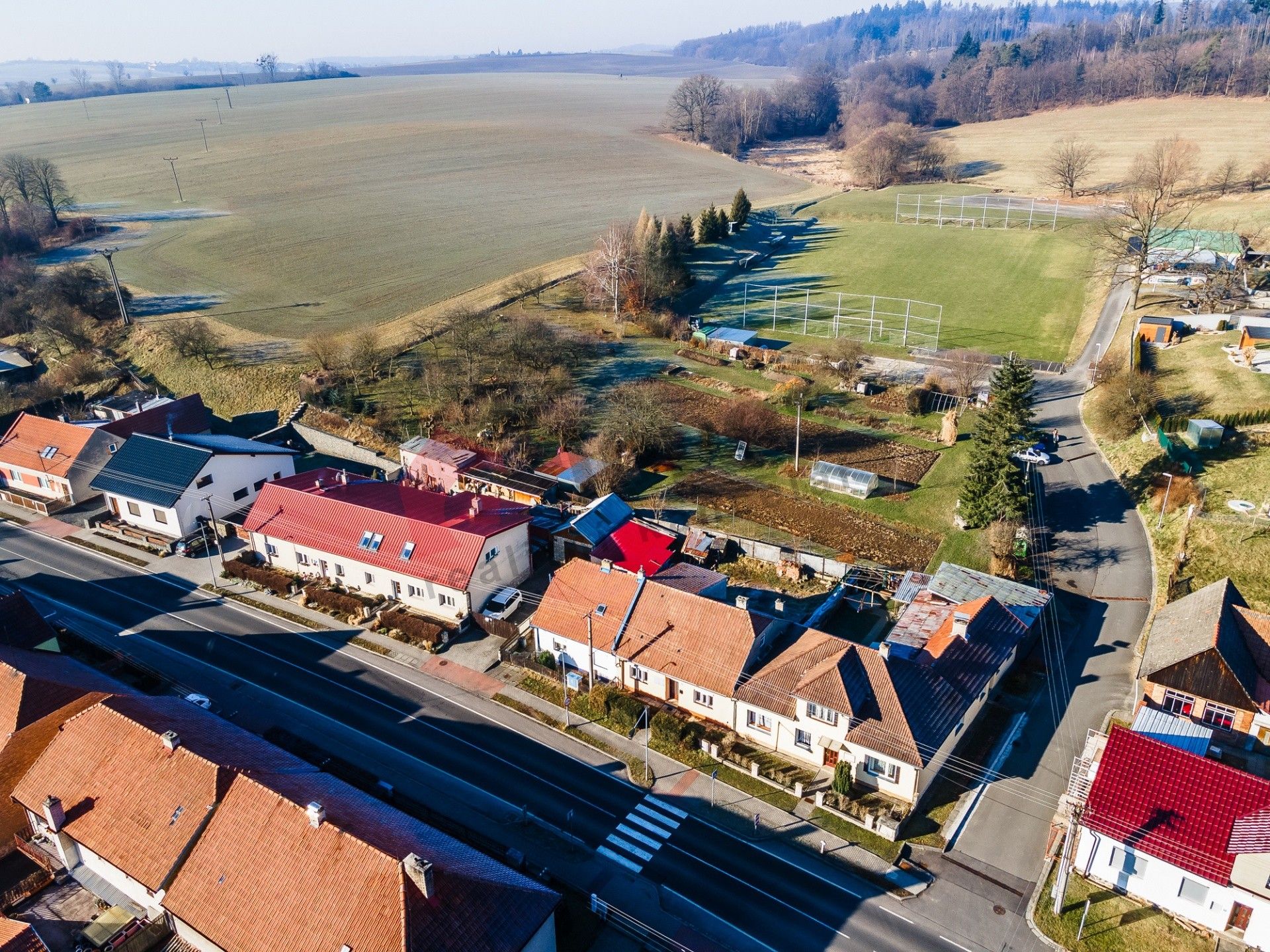 Rodinné domy, Hlavní, Opatovice, 101 m²