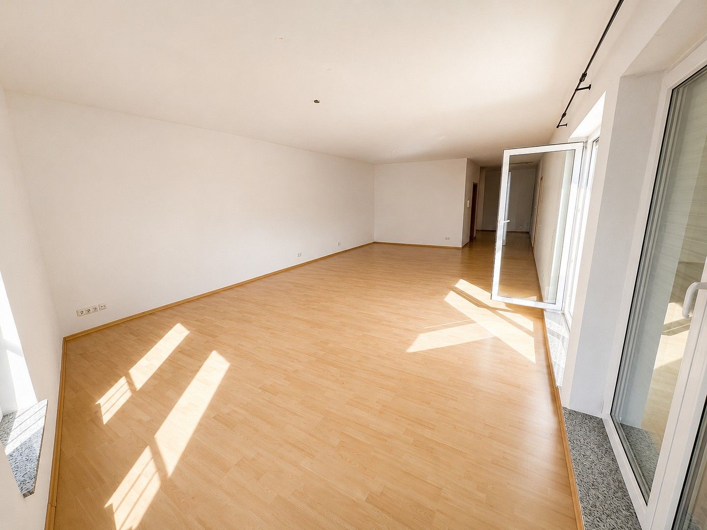 Pronájem byt 2+1 - Alte Kemmenauer Strasse 37, , Porýní-Falc, 119 m² - 5