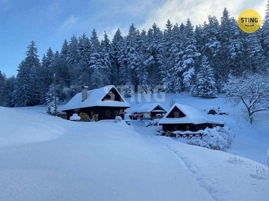 Rodinný dům · 2 989 m² · Hutisko-Solanec - Solanec pod Soláněm, okres Vsetín - 3