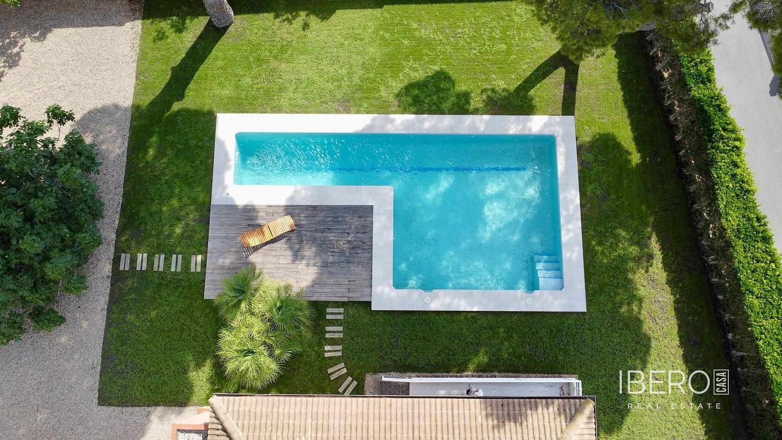 Rodinný dům, 300 m²