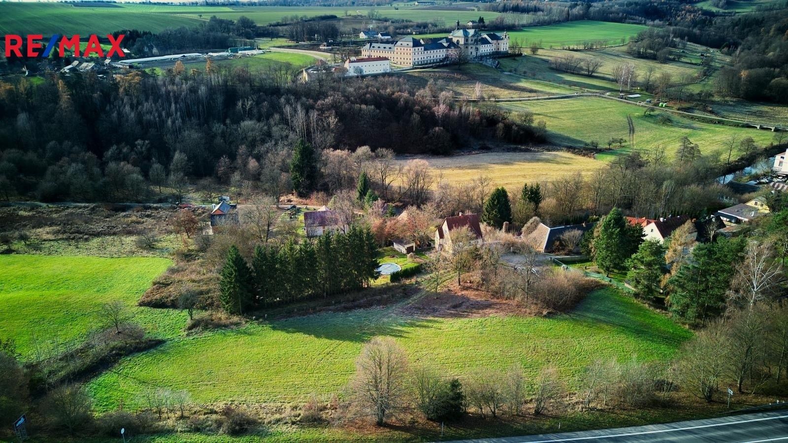 Pozemky pro bydlení, Kuks, 1 m²