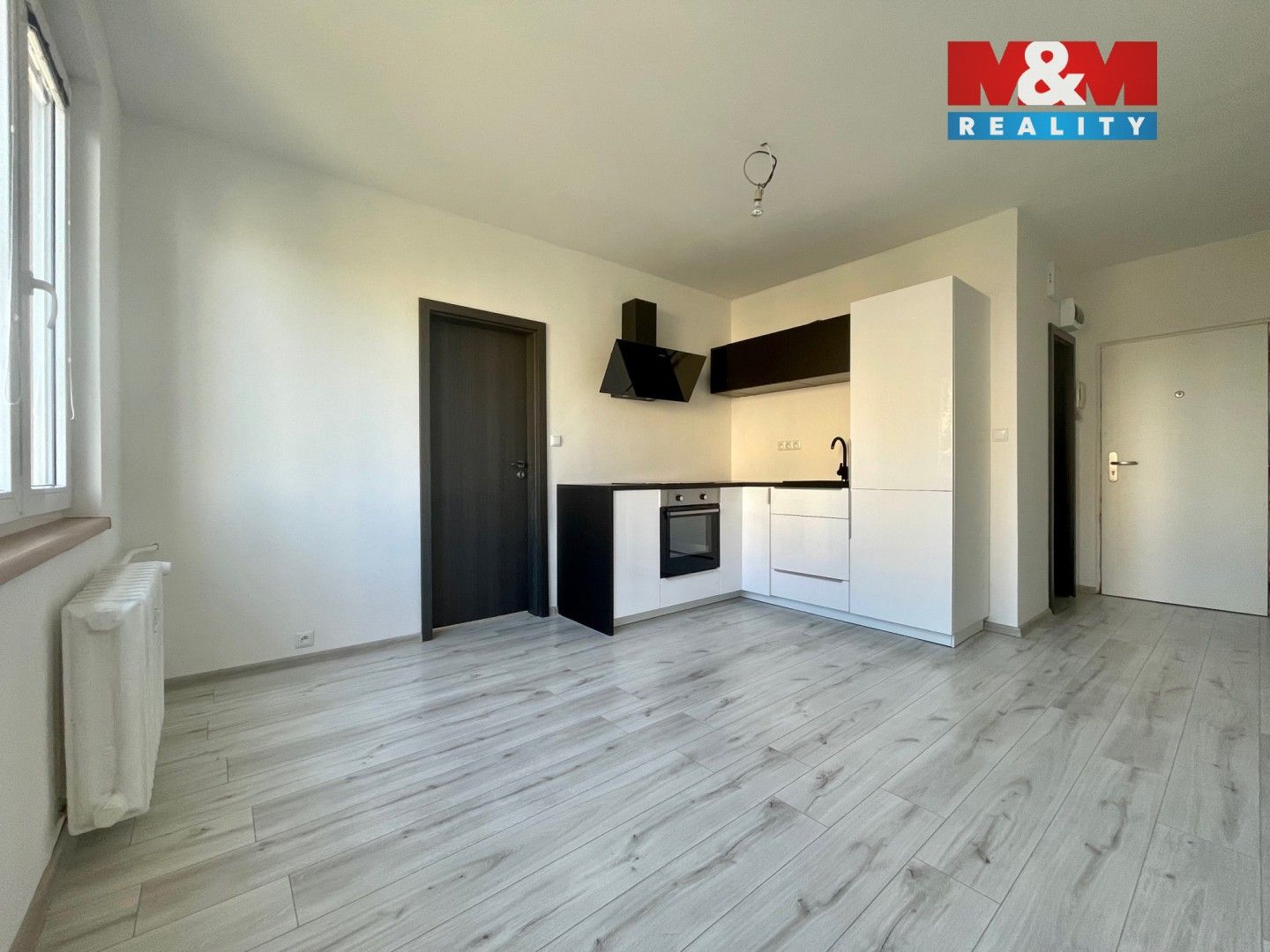 Pronájem byt 2+kk - Dukelská, Sezimovo Ústí, 38 m²