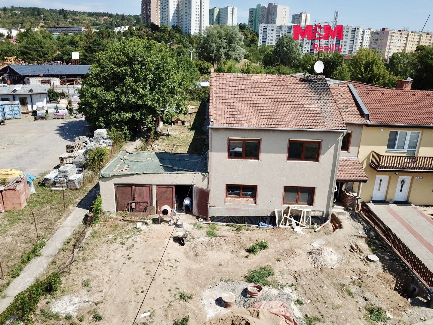 Obchodní prostory, 154 m²