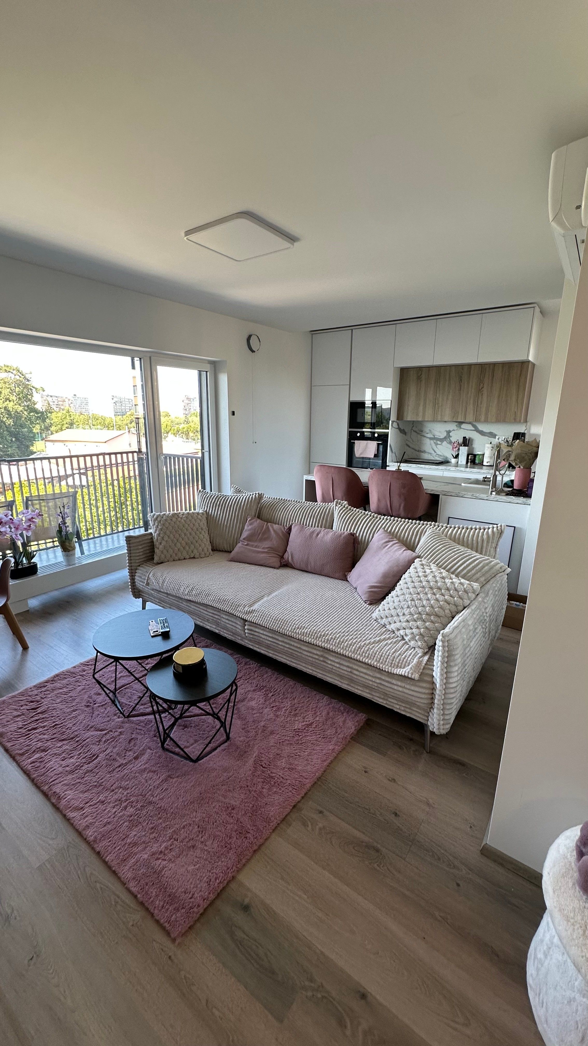 3+kk, Ve Lhotce , Praha, 70 m² - 1