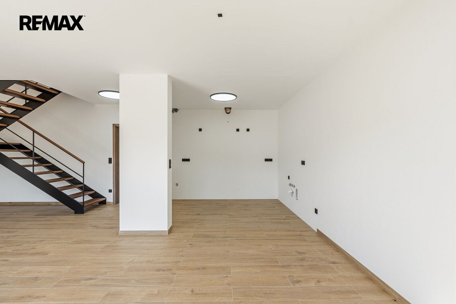 Prodej rodinný dům - Beroun - Beroun-Hostim, Středočeský kraj, 144 m² - 5