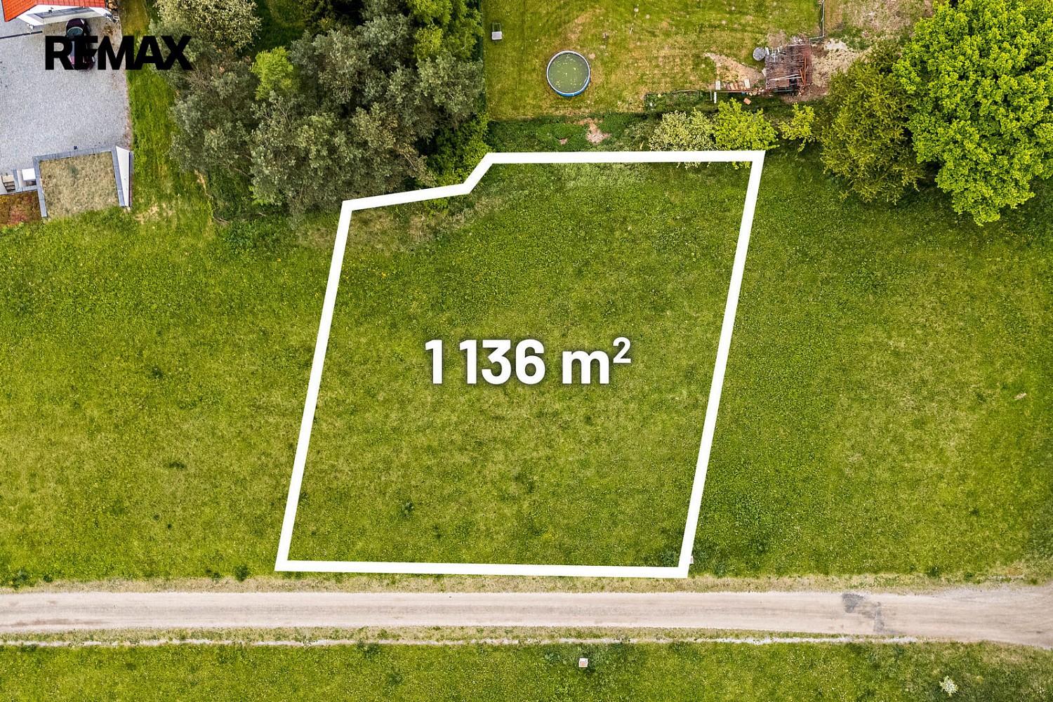 Prodej pozemek pro bydlení - Týnec nad Sázavou, okres Benešov - 5