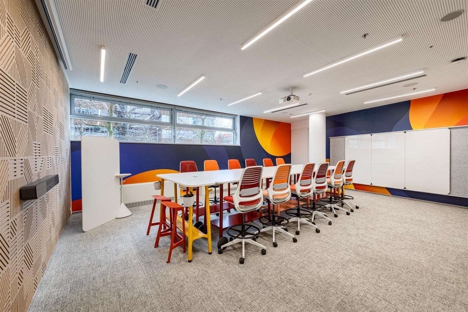 Pronájem kancelář - Vyskočilova, Praha, 30 m²