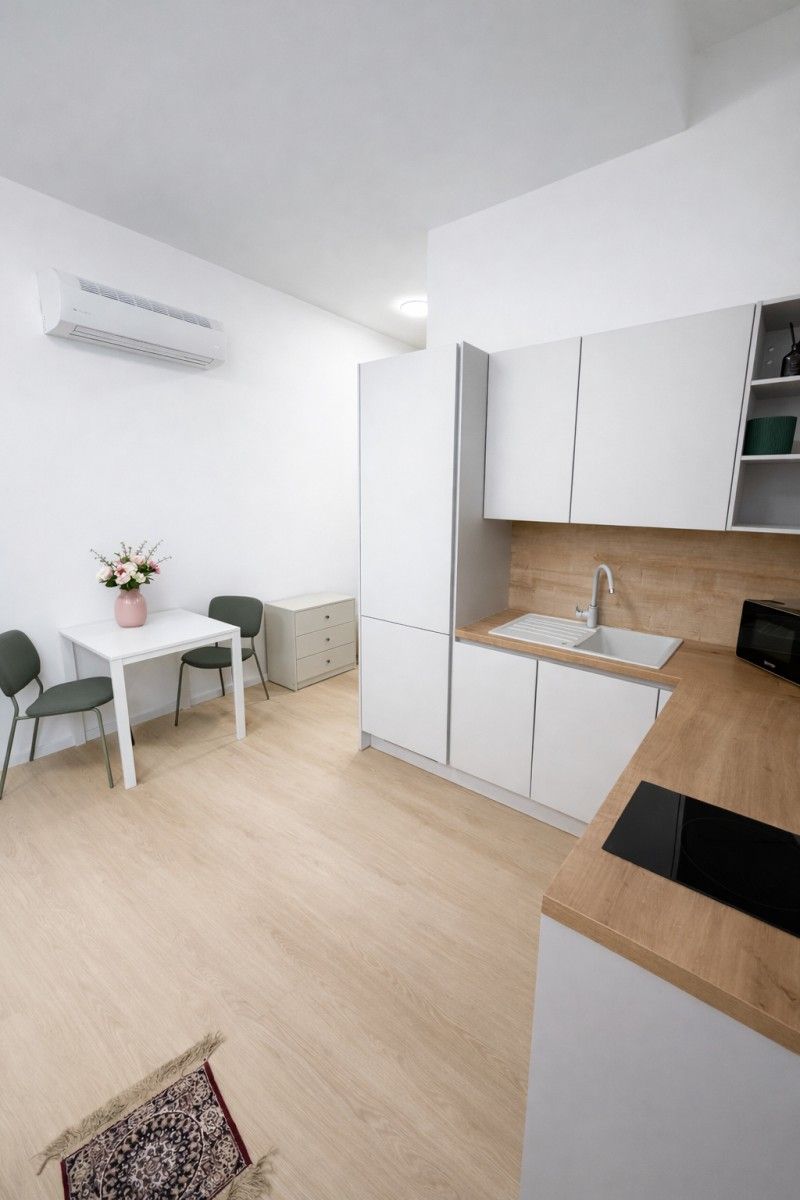 Byt 1+1 · 45 m² · Poštová, Bratislava - mestská časť Staré Mesto - Oblasť Obchodná, Bratislavský kraj - 3