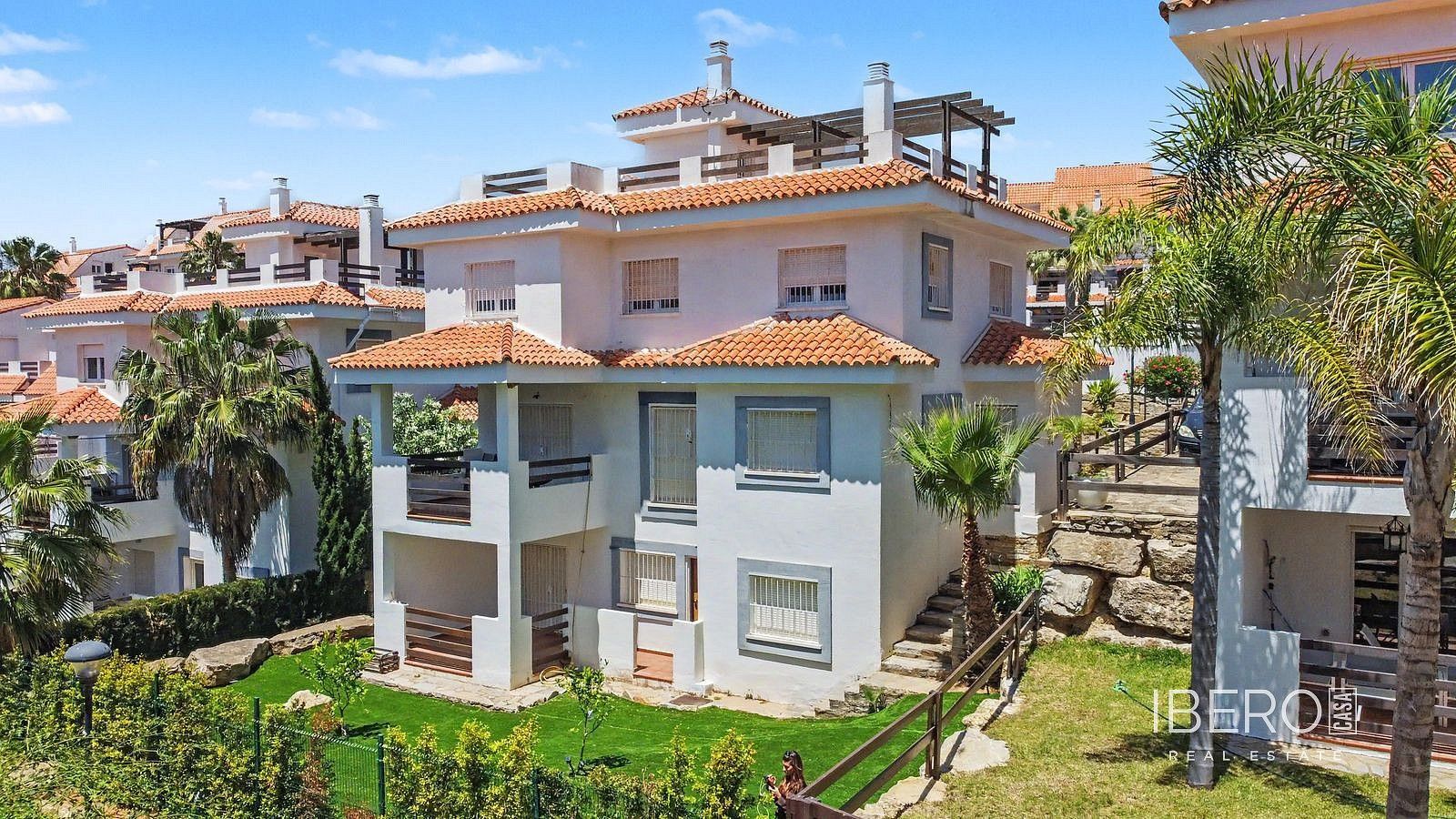Rodinný dům, 300 m²
