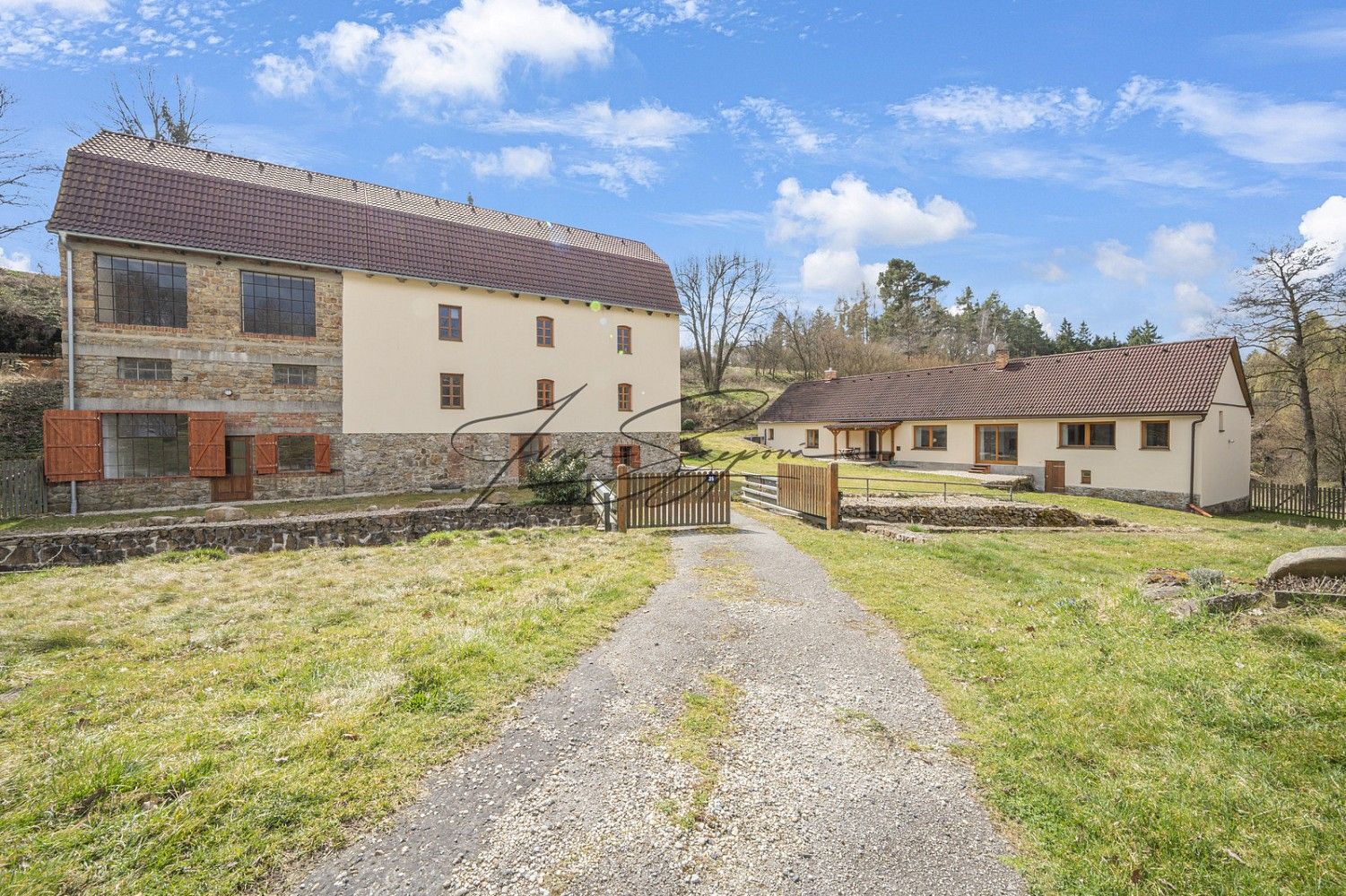 Ubytovací zařízení, Olešná, okres Písek, Jihočeský kraj, 594 m² - 2