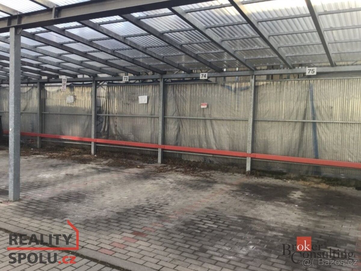 Garáže, Brno, 627 00