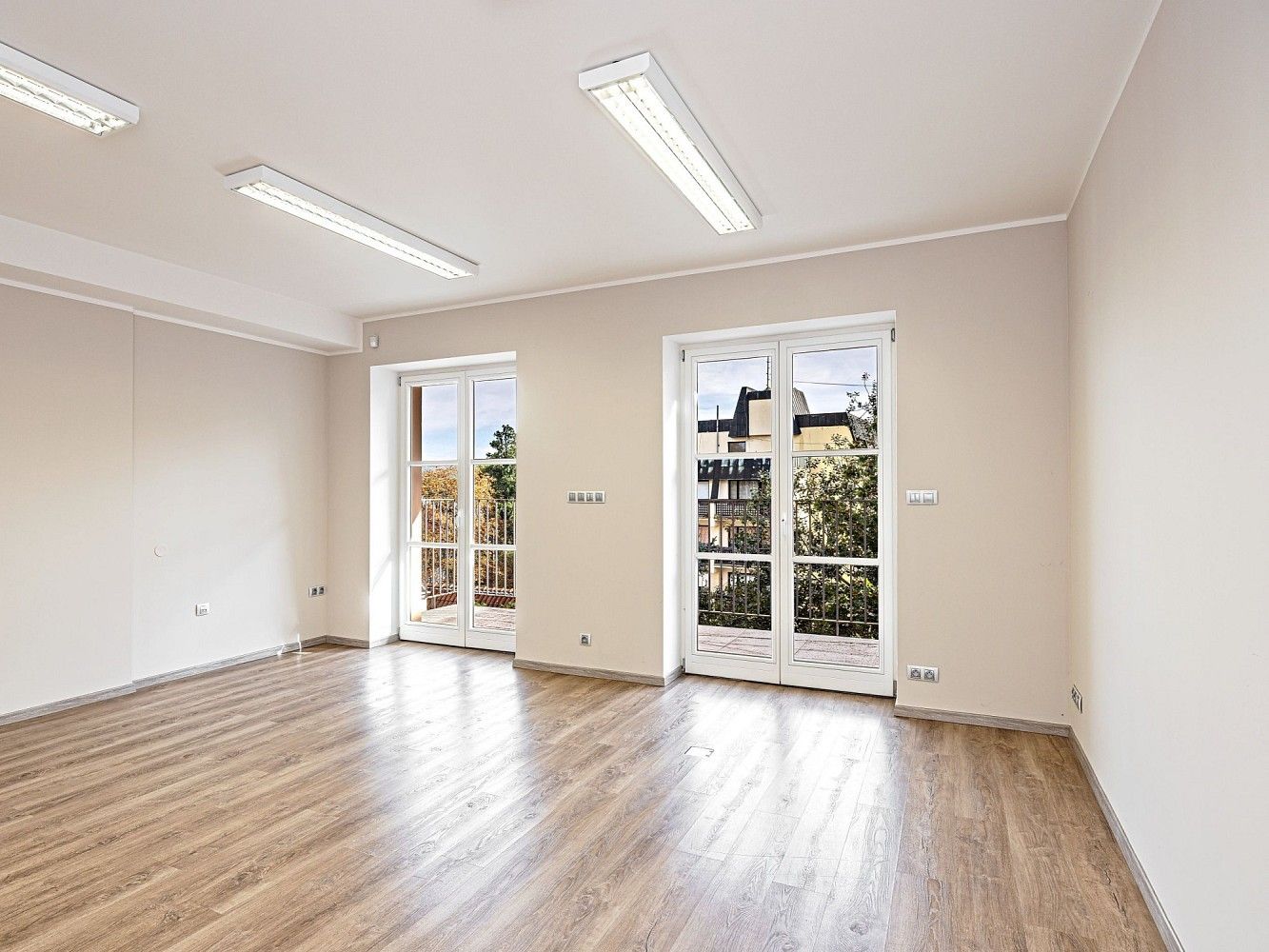 Kanceláře, V sadech, Praha 6 - Bubeneč, 130 m² - 1