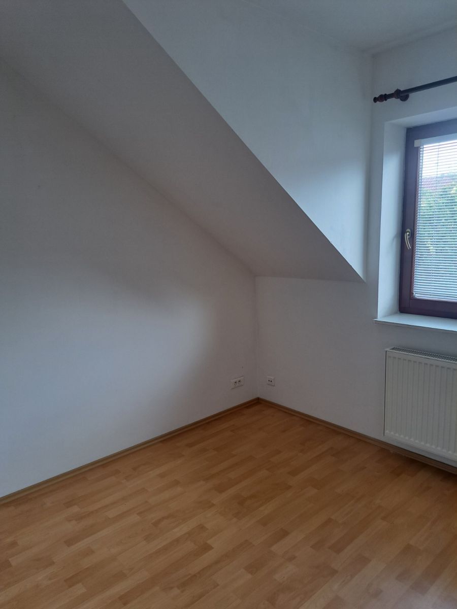 Pronájem rodinný dům - Krylova, Zeleneč - Zeleneč, Středočeský kraj, 125 m² - 5