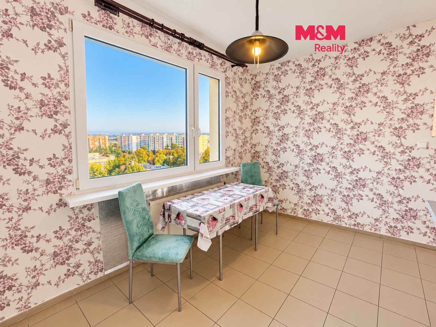 Byt 2+1 · 63 m² · Písečná, Chomutov - 4