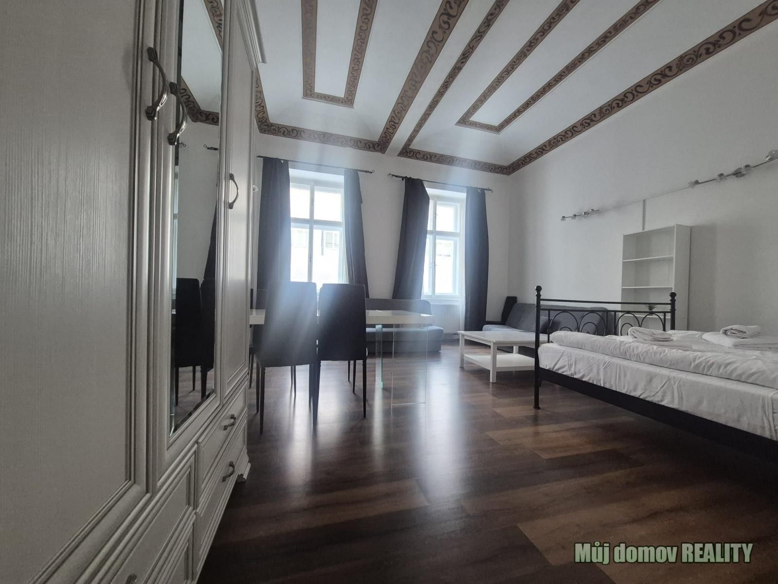 1+kk, Křižíkova, Praha, 44 m² - 1