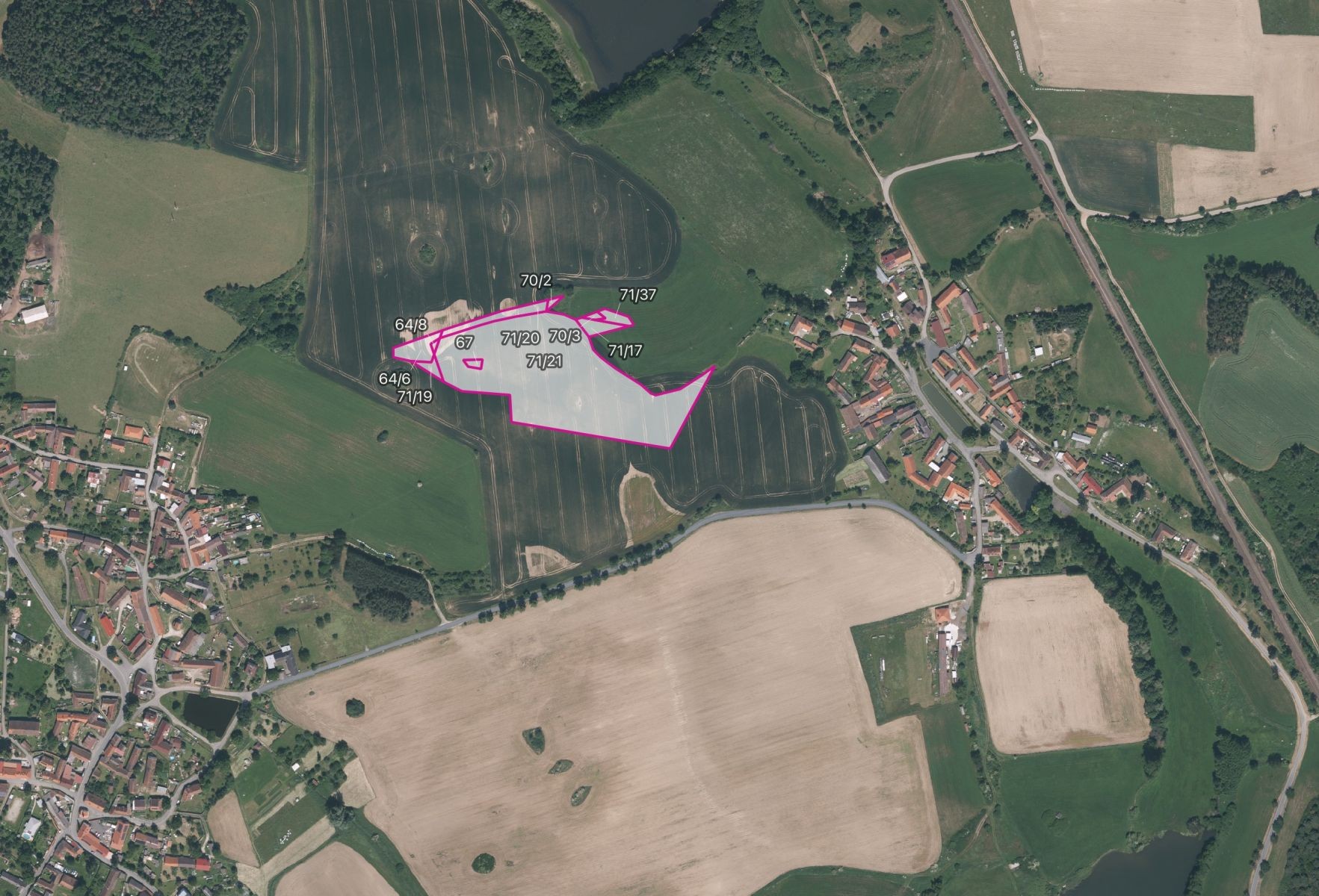 Zemědělský pozemek, 25 150 m²