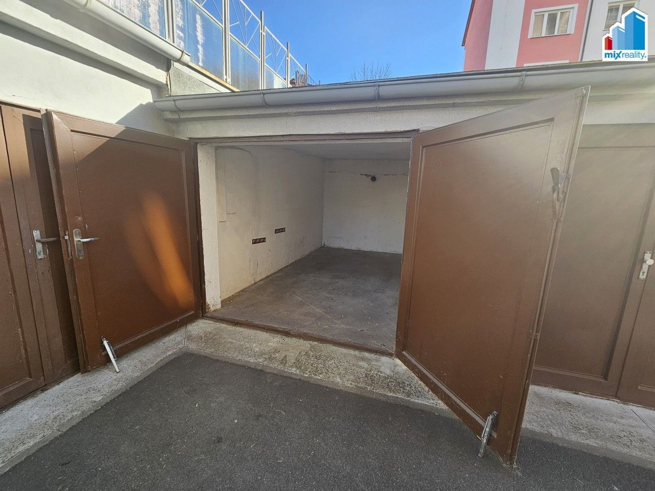 Garáže, Jetelová, Plzeň, 17 m²