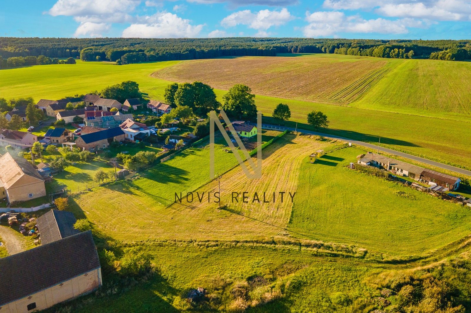 Prodej pozemek pro bydlení - Puclice, 3 058 m² - 5