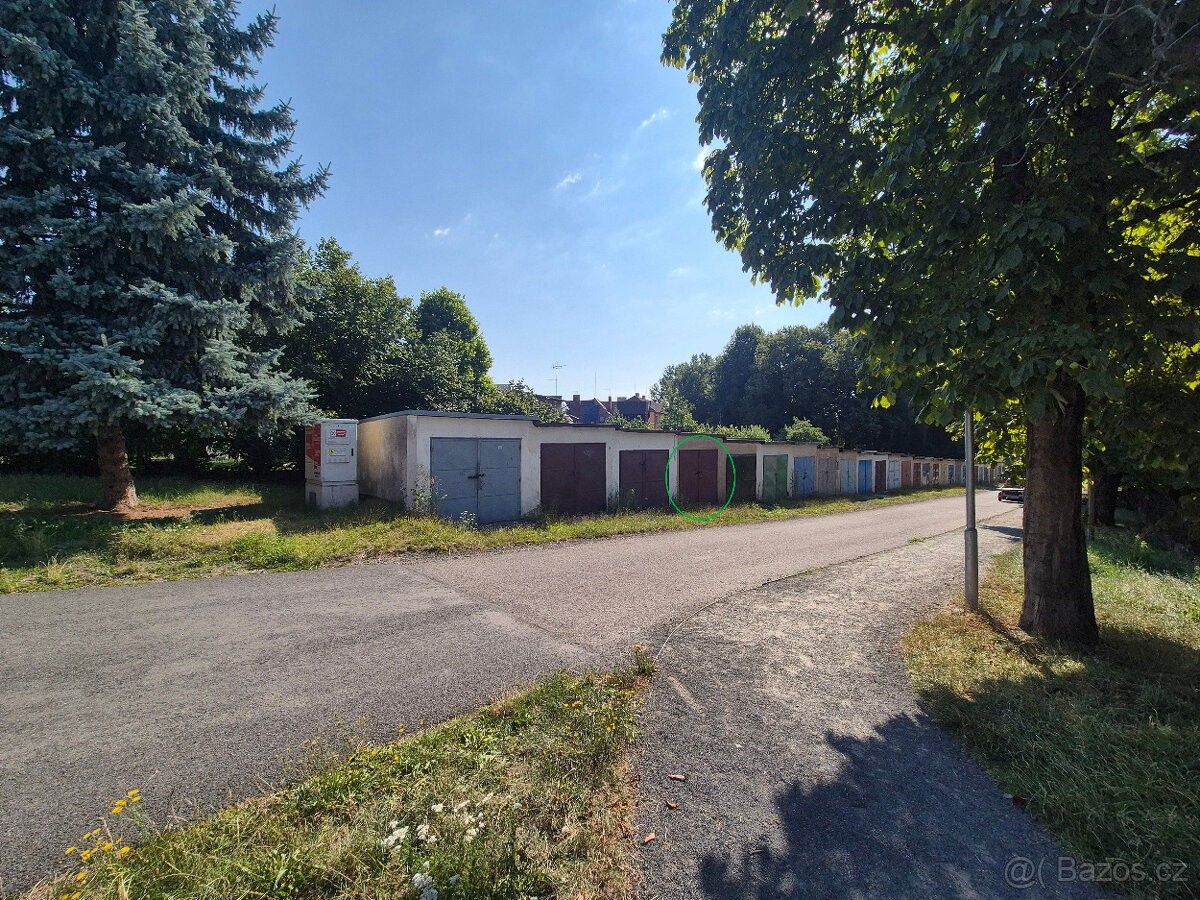Garáže, Mnichovo Hradiště, 295 01 - 1