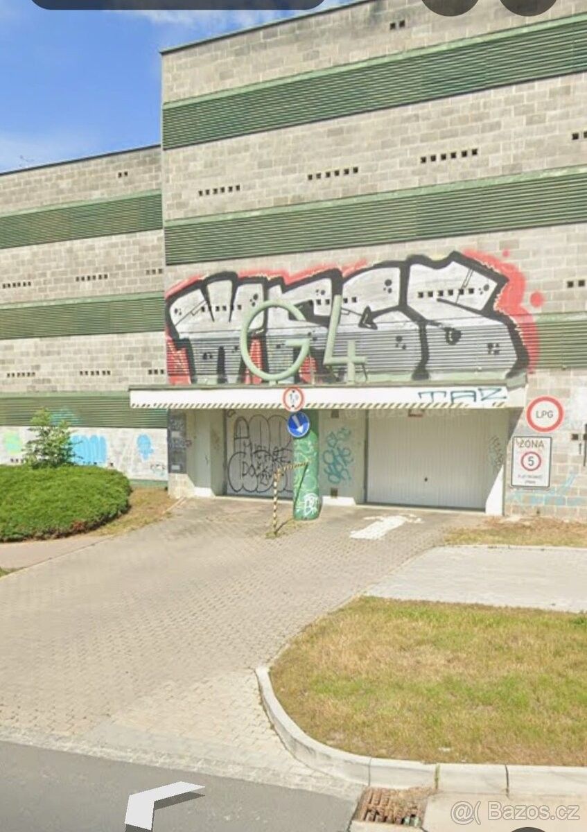 Prodej garáž - Bukovany, 779 00