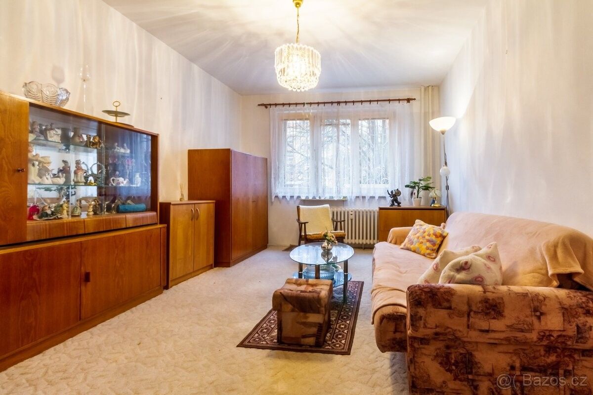 Prodej byt 3+1 - Praha, 162 00, 72 m²