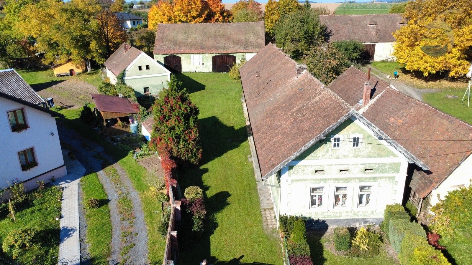 Prodej rodinný dům - Ježovy, 100 m²