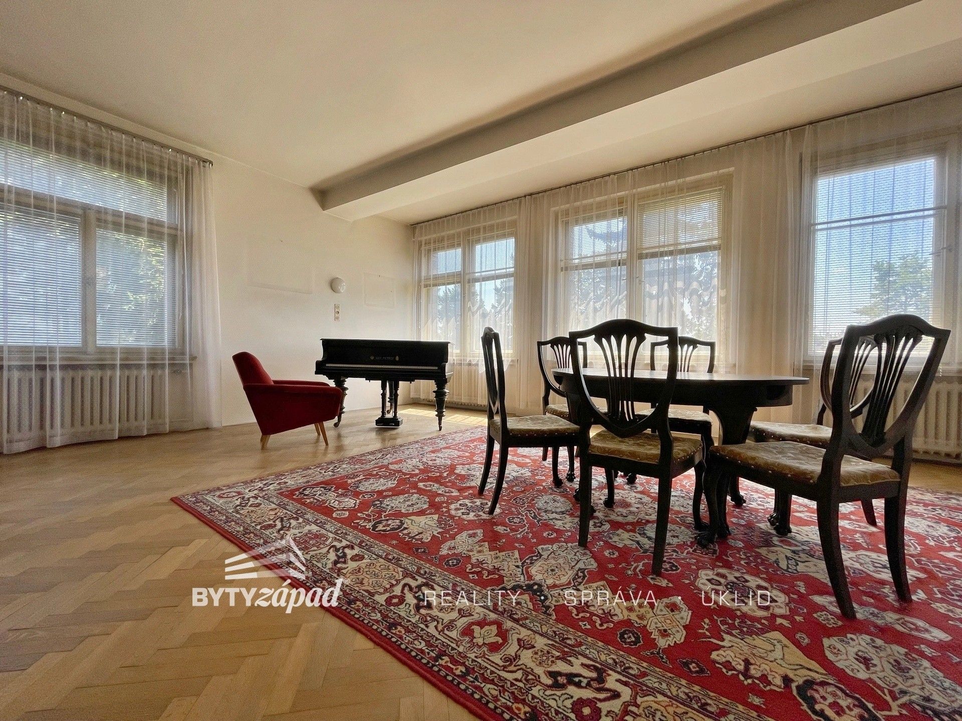 Vila · 588 m² · Ruská 2393, Praha Vinohrady - 4