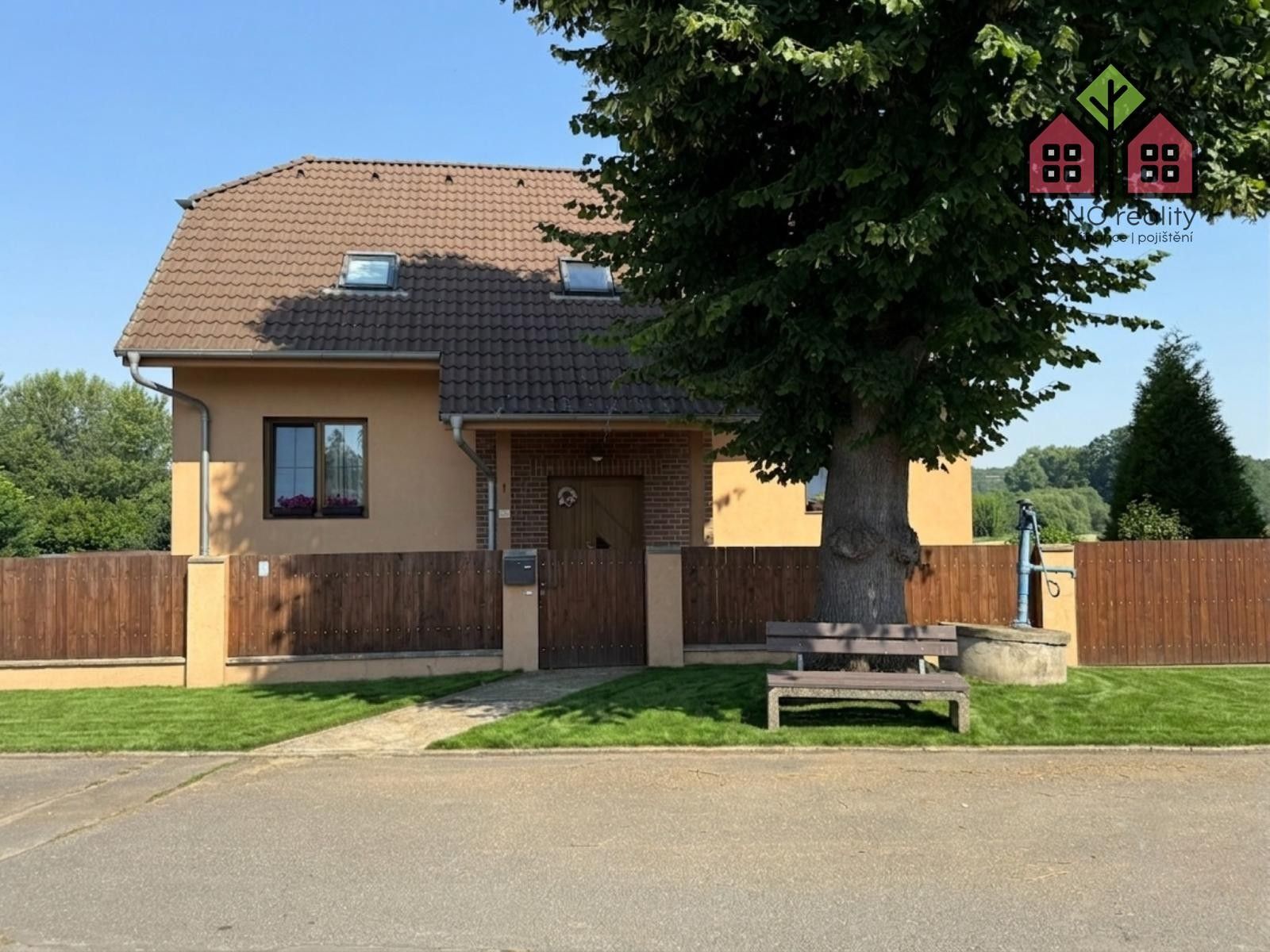 Prodej dům - Záluží, 230 m² - 5