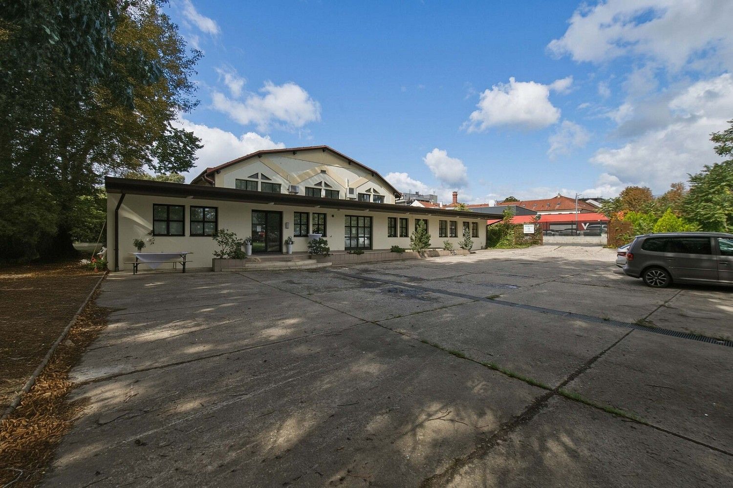 Kancelář, 849 m²