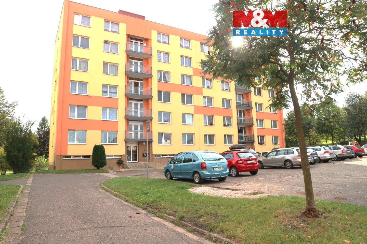 2+1, Elišky Krásnohorské, Dvůr Králové nad Labem, 53 m²