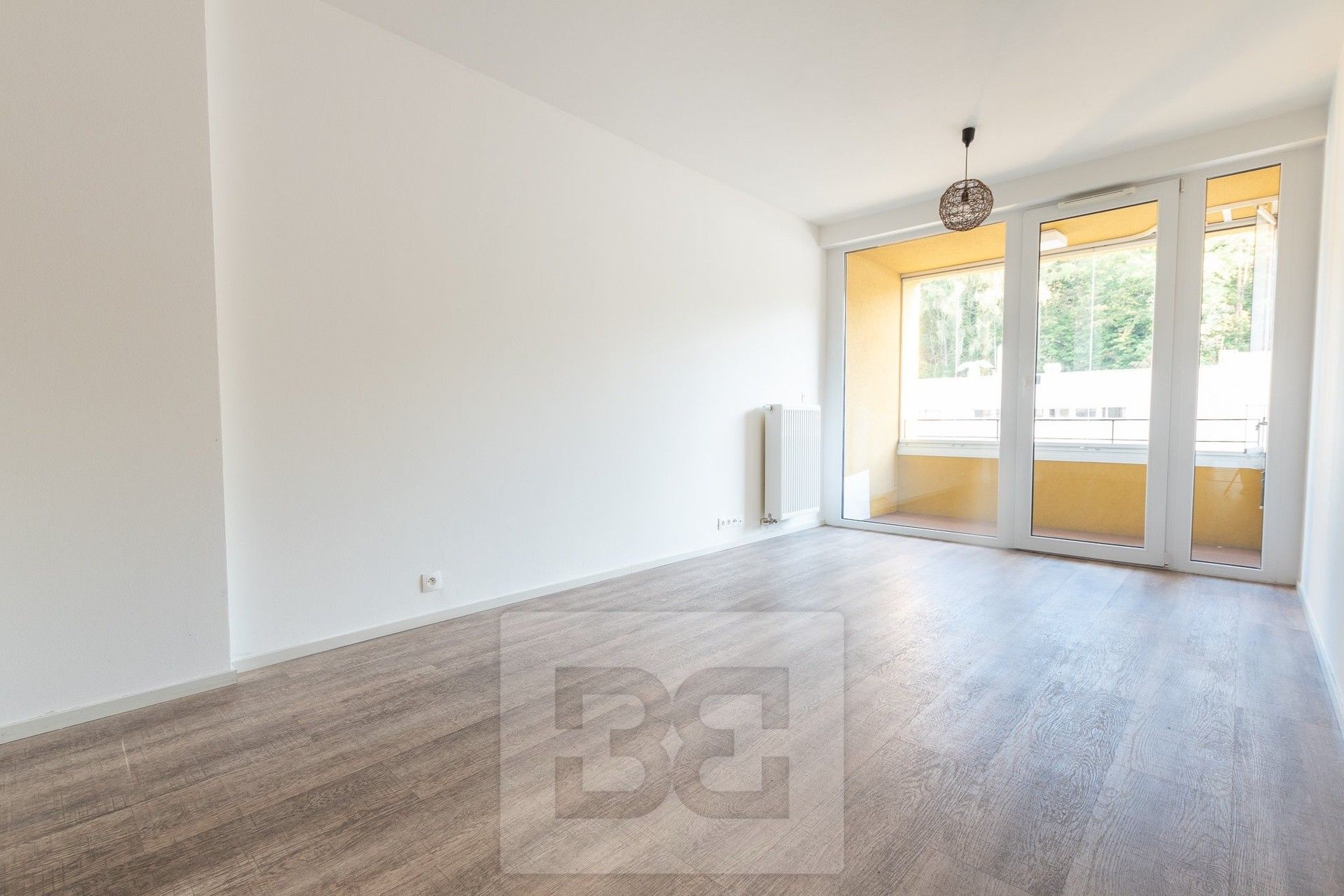Pronájem byt 2+kk - Vrchlického 1316, Praha Košíře, 48 m² - 5